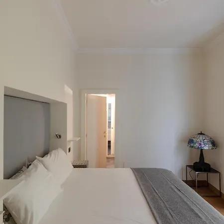 Cozy With Private Garden At Spanishsteps * Roma