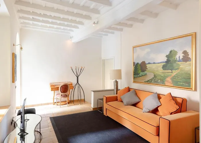 Cozy With Private Garden At Spanishsteps Roma