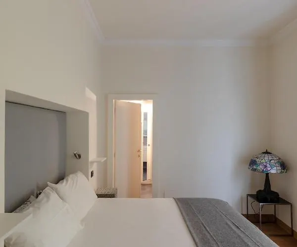 Cozy With Private Garden At Spanishsteps * Roma