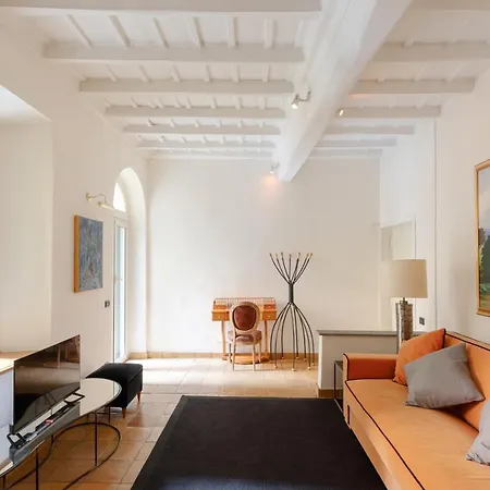 Appartement Cozy With Private Garden At Spanishsteps